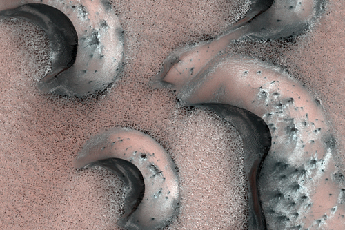 The dissappearing dunes at northern latitudes (NASA/JPL/UA)