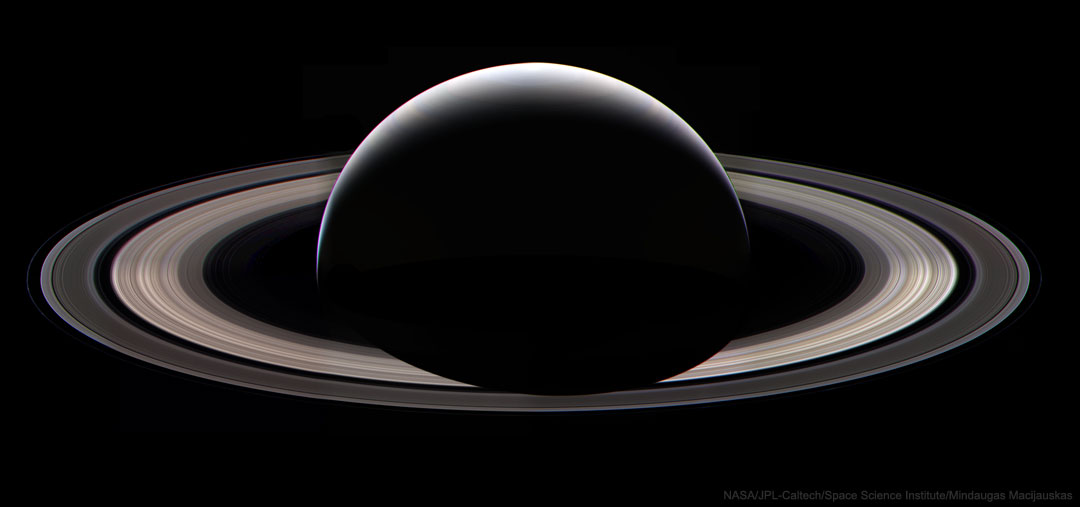 LastRingPortrait_Cassini_1080
